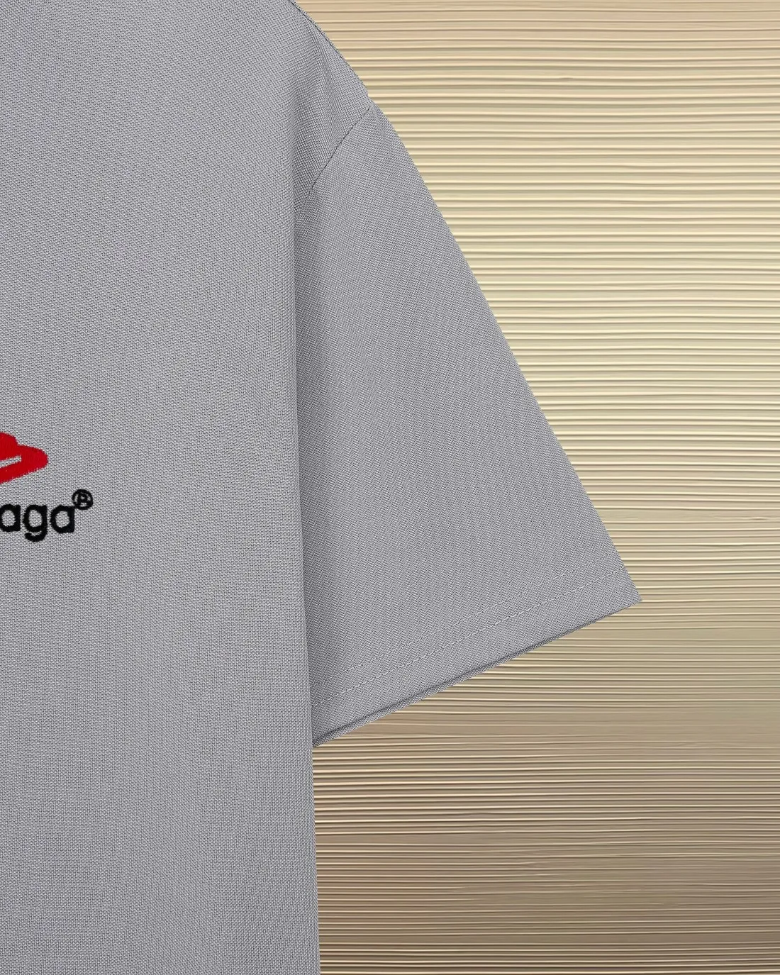 BALENCIAGA* Classic logo 🔥 POLO ✅ Quality ‼ ●100% ●50% 50% ● 200g ● ● 1：1 ● ●Size：M L XL XXL XXXL